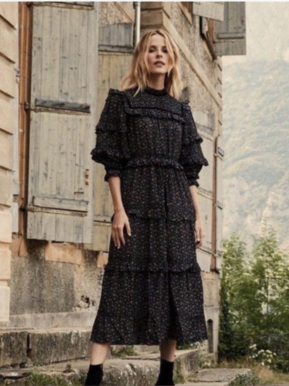 Doen Clay Dress in Black Marfa Paisley Floral Ruffle Dress, Size Medium